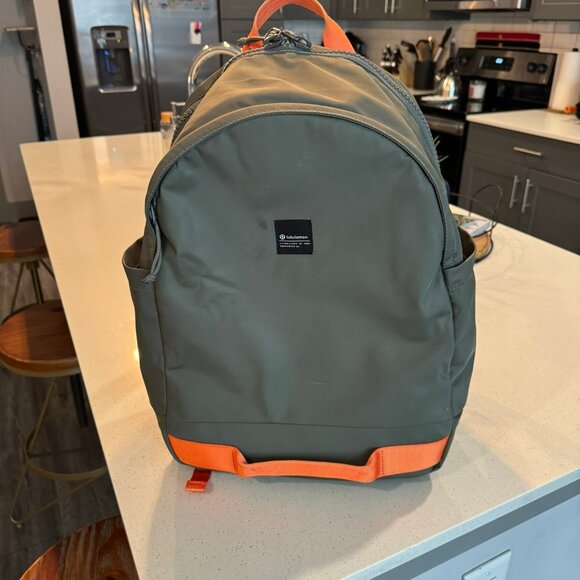 Lululemon All Day Essentials Grey Sage Orange Frappe Water Repellent Backpack - Picture 6 of 9